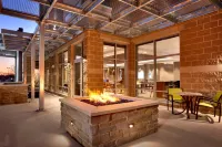 SpringHill Suites Coralville - 3-Star