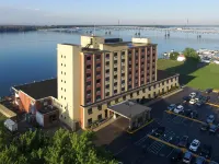 Crowne Plaza NIAGARA FALLS NY - RIVERSIDE by IHG Hotels near Niagara Aerospace Museum