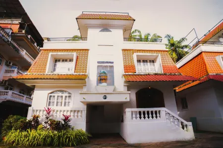 Krishna Beach Resort and Spa Отели в г. Colva