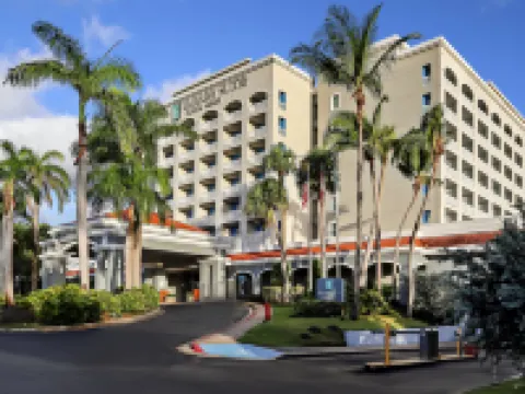 Embassy Suites by Hilton Dorado del Mar Beach Resort Hoteles en Dorado