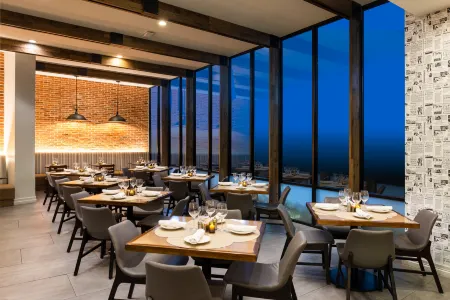 Hilton Galveston Island Resort Отели рядом с достопримечательностью «Галвестон Айленд Конвеншен Сентер эт Сан Луис Резорт»