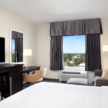 Hampton Inn Hallandale Beach-Aventura