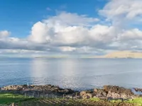 3 Bedroom Apartment / Great Sea View / Quiet Hotels in Argir
