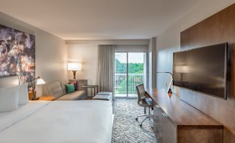 DoubleTree by Hilton Dallas - Farmers Branch
