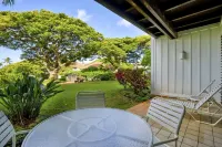 Rare Find w/ 2 AC! Newly renovated condo #128, ground flr, 3-4 min walk to beach
