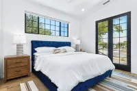 Heart of Paso Robles Wine Country near Downtown Paso, Wineries & Midstate Fair