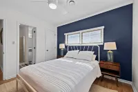 The ultimate OCEANFRONT bungalow close to everything