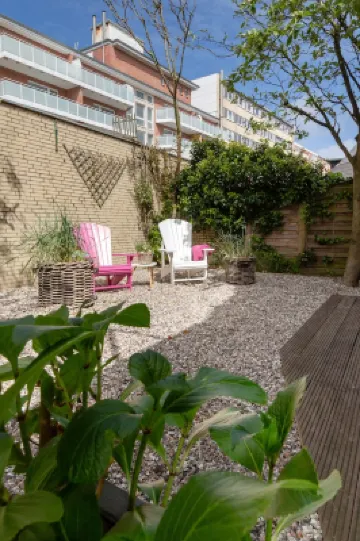 "Sea lights" apartment on Sylt for 2 people with garden in the city center