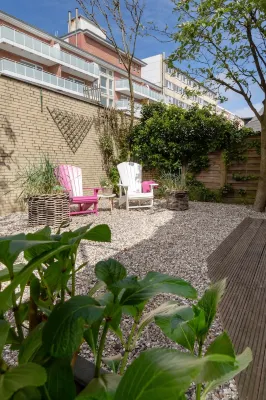 "Sea lights" apartment on Sylt for 2 people with garden in the city center