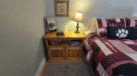 1-bedroom cabin 5 miles from Cumberland Falls and Daniel Boone National Forest
