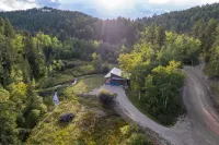 Deadwood Two Bit Cabin on the Creek