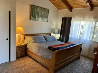 Cozy Cabin <br>Retreat Great Fresh breeze Fully fenced<br><br>