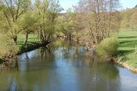 Fewo-hammelburg Gemütliche, Geräumige Ferienwohnung mit Terrasse und Garten Hotel a Lower Franconia