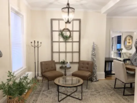 Spacious Home w/Hot Tub Near Lake Superior Walk to Restaurants, Breweries, Beach