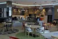 Hampton by Hilton Olsztyn - breakfast