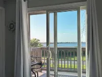 LOCATION LOCATION COVE Quiet/Private/Garden Oasis/Water SUNSETS we got a spot! Hotels in Brigantine