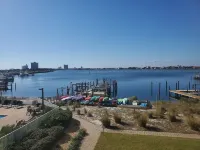 Pensacola beach condo, perfect location, w sunset water views