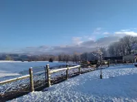 Scenic View - this farm has it all! Hotels in Whitley County