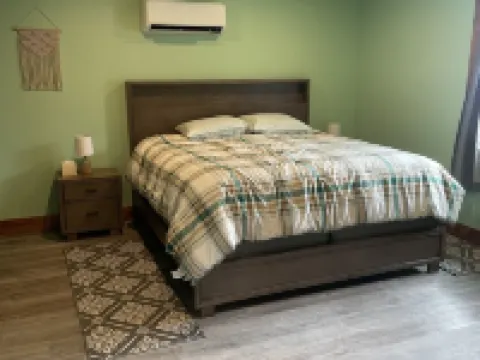 Country 2-Bedroom Cottage with a gorgeous view Hotels in Moscow