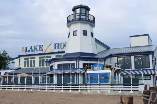 Lucky Little Lake House - Heart of Sylvan Beach Hotels in Sylvan Beach