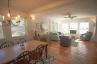 Beautiful home within walking distance to Kennebunkport Hotel a Kennebunkport