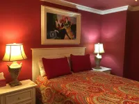 The Melanie House at Bella Vista - 7 miles to the Bentonville Square Hotels in Bella Vista