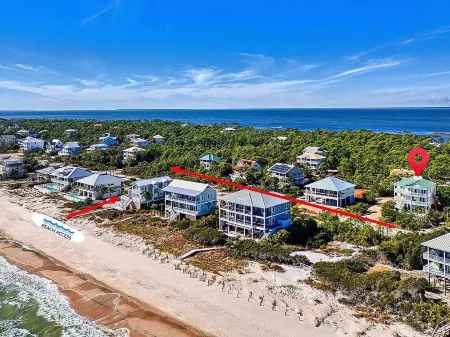 The Sand Bar 🐶Friendly, Beach Views, Private Pool & HotTub, SGI Gated Community