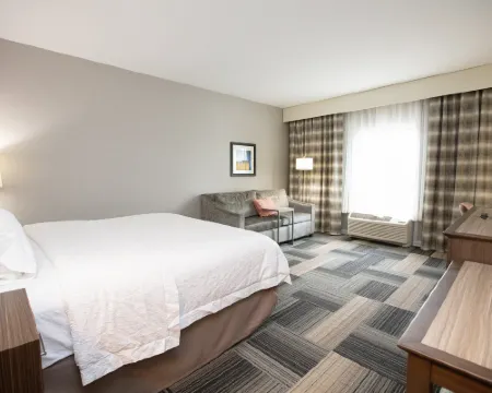 ハンプトン  イン トレド / オレゴン オレゴンのホテル