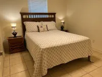 Beststays@Sunrise Ruby a Duplex, Pet Friendly,Work Crews family nurses@‘ 學生中心附近的飯店