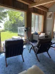 Bright waterfront home, 20 minutes to Acadia. Hot tub