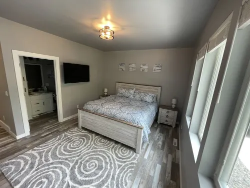 4 Master Suite Home That Sleeps 12 in the Heart of Door County ~ Hot Tub