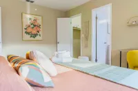 Fully Equipped Pool House- 5 mins from Downtown Melbourne Hotels near Greyhound: Bus Station