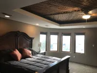 Beautiful Custom Tuscan 3,000 Sq/ft Home W/Pool