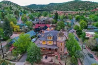 1880 Historic Richardsonian Romanesque Manitou Springs Award-winning Restoration