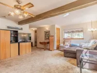 Fawn Haven On The Lake