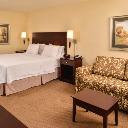 Hampton Inn Staunton