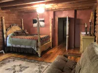 North Carolina Blue Ridge Mountains Log Cabin Retreat