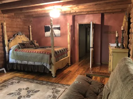 North Carolina Blue Ridge Mountains Log Cabin Retreat Отели в г. Данс Рок