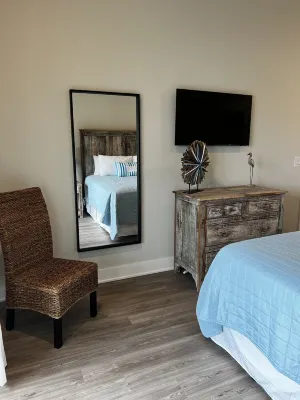 “2 Impulsive” Luxury Condo Steps from the Beach in the Beach Club at Whalehead
