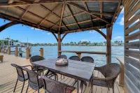 Views-Views-Views!  Intracoastal Waterfront Property Walking distance to Beach