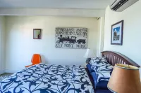 No hidden cleaning charges.  Huge 3bd/3ba apartment with tons of waterviews.