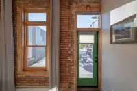 Historic Main Street Loft- 2nd Floor