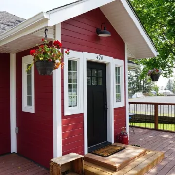 Sockeye house 420 3rd ave Large house located in downtown Accommodates up to 12 Отели в г. Сьюард