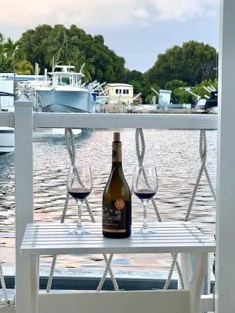 Tropical Paradise Retreat on Tavernier, FL - Your Dream Getaway! Отели в г. Тавернье