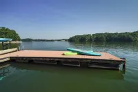 LUXE, LKN DEEP WATER, VIEWS, HOT TUB, GAME ROOM