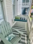 Pamela's Paradise! East End Historical Home