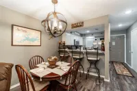 Beautiful Mountain Harbor Lake Ouachita Condo Remodel 2023 Dining Fishing Spa