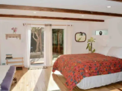 Sunnybrae Garden Studio Hoteles en Arcata