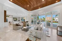 Coral Ridge Waterfront Villa