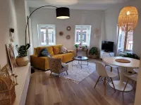 Cosy 2-room flat city center Hotels near Encore